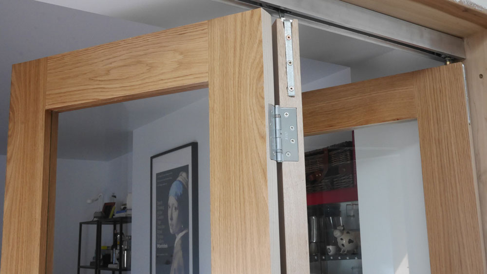 folding door
